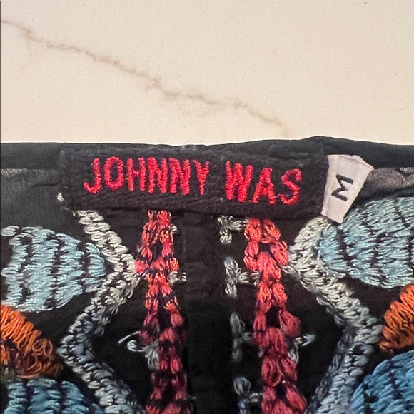 JOHNNY WAS Emily embroidered tunic top, black w/ colorful embroidery size medium - Picture 6 of 7